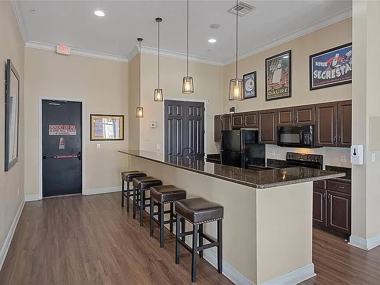 1810 E Palm Ave #1 — Photo 28