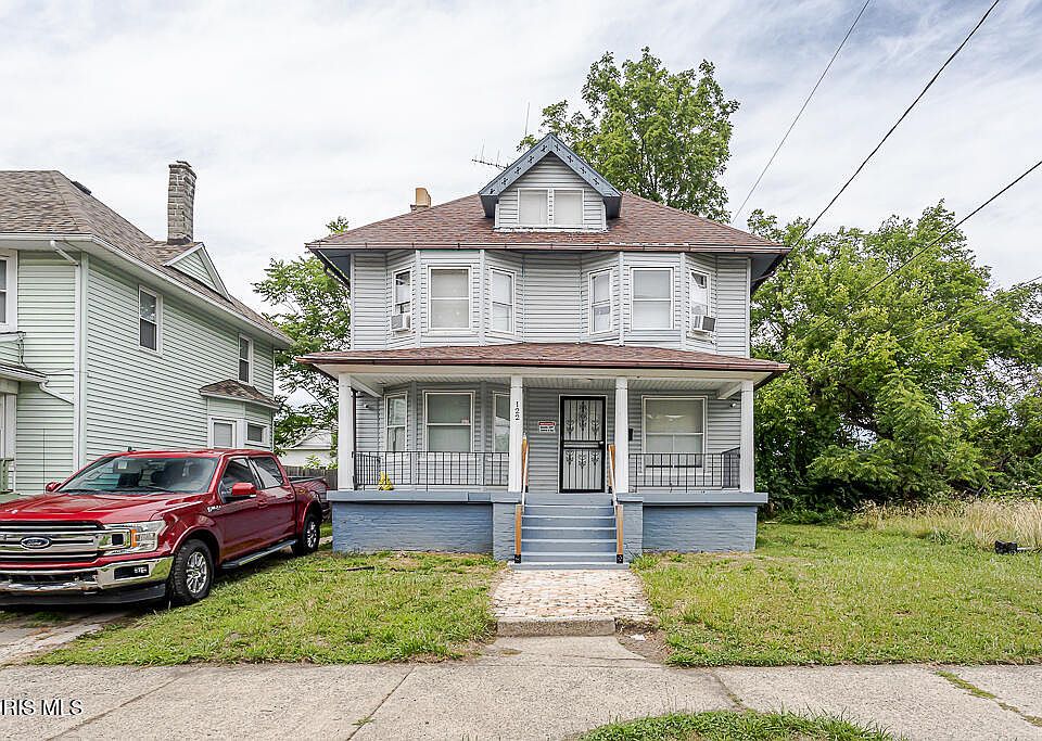 1st image of 122 Columbia St