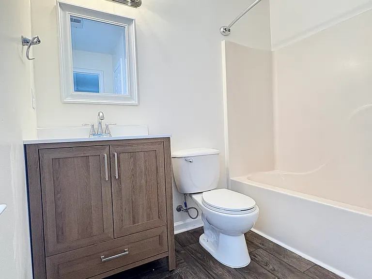 537 Highsmith Ct — Photo 13