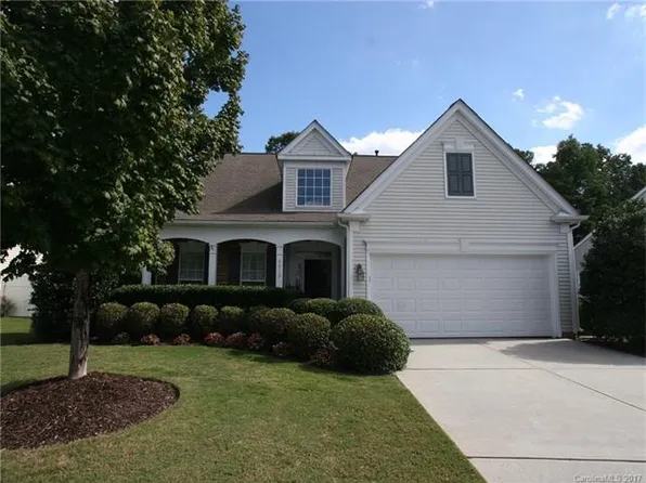 9012 Kestral Ridge Dr, Charlotte, NC 28269