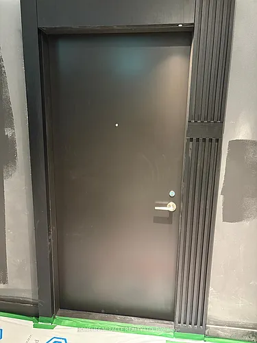35 Parliament St Photo 1