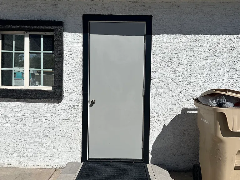 8650 W Monroe St — Photo 8