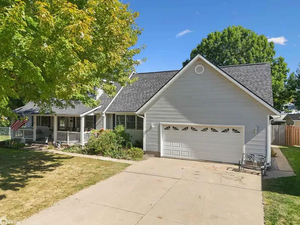 2202 S 4th St, Burlington, IA 52601