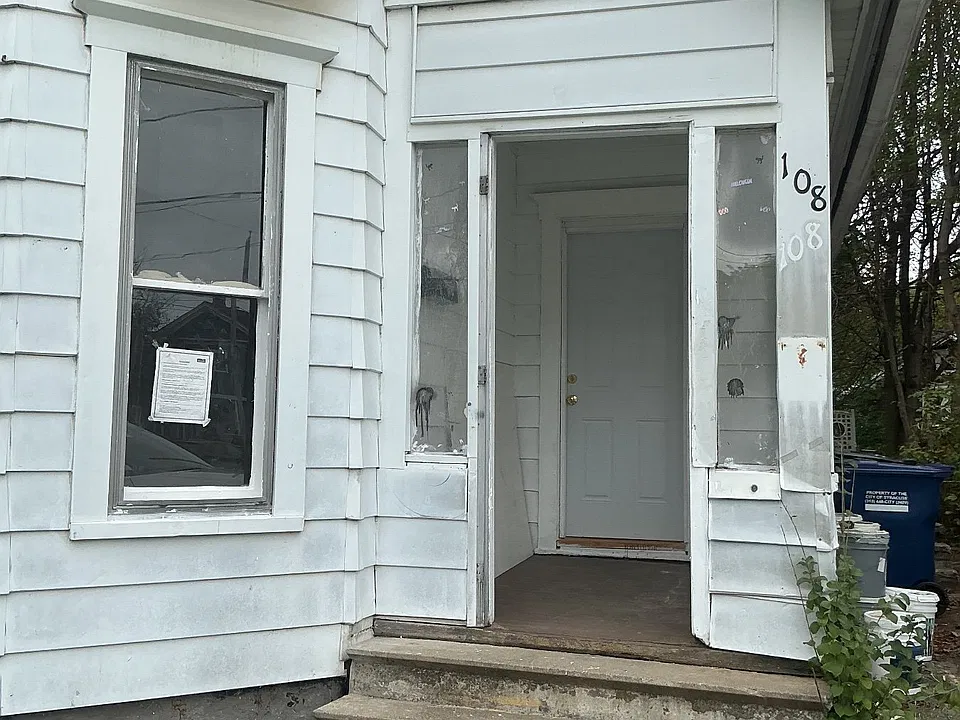 108 Morgan Ave