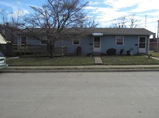 410 W Nichols St, Springfield, MO 65802