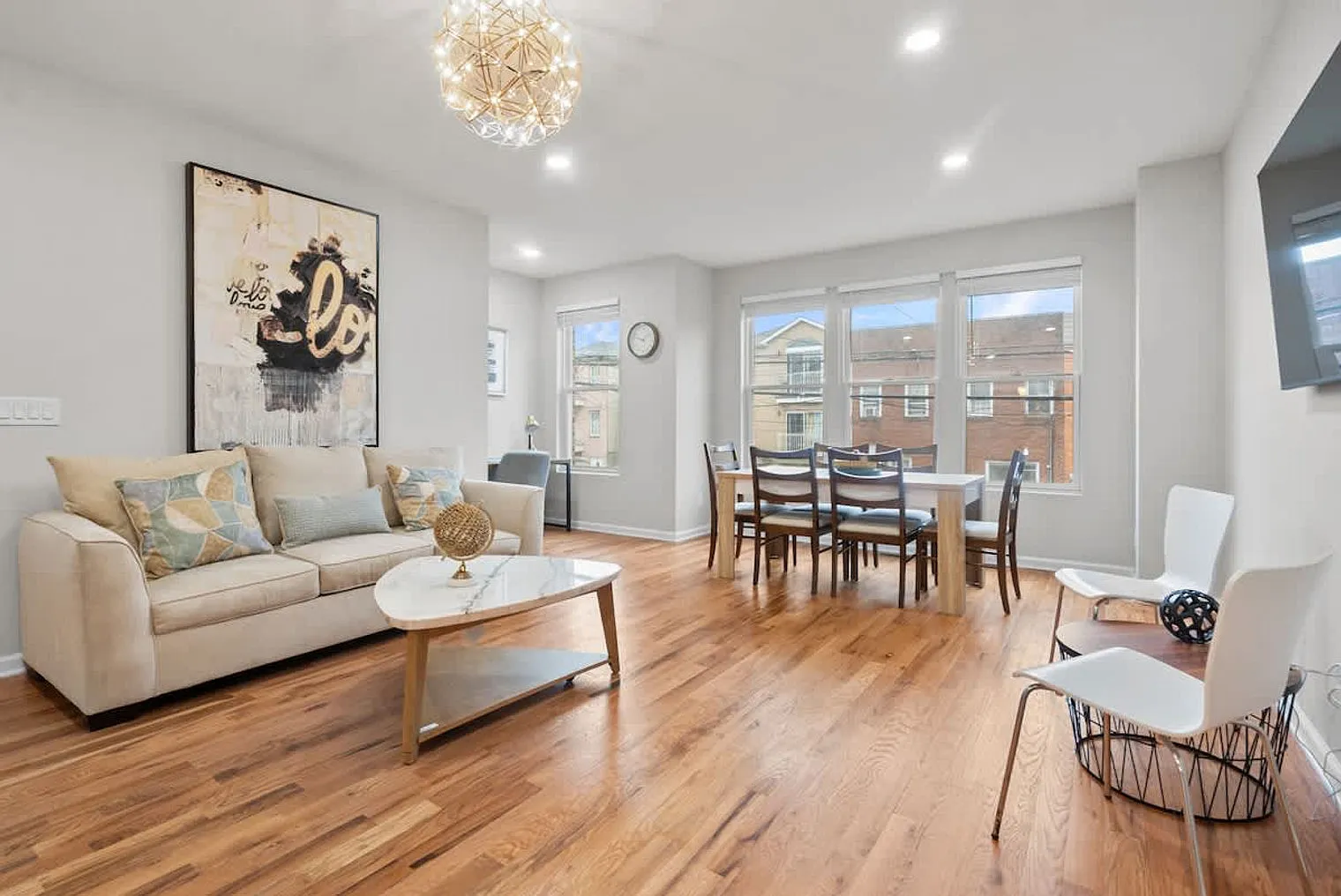 4 bed, 2.0 bath, 2497 sqft, $9,107 — Photo 1