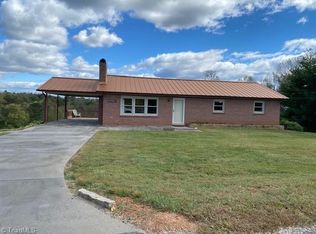 826 Bumgarner Ln, Millers Creek, NC 28651
