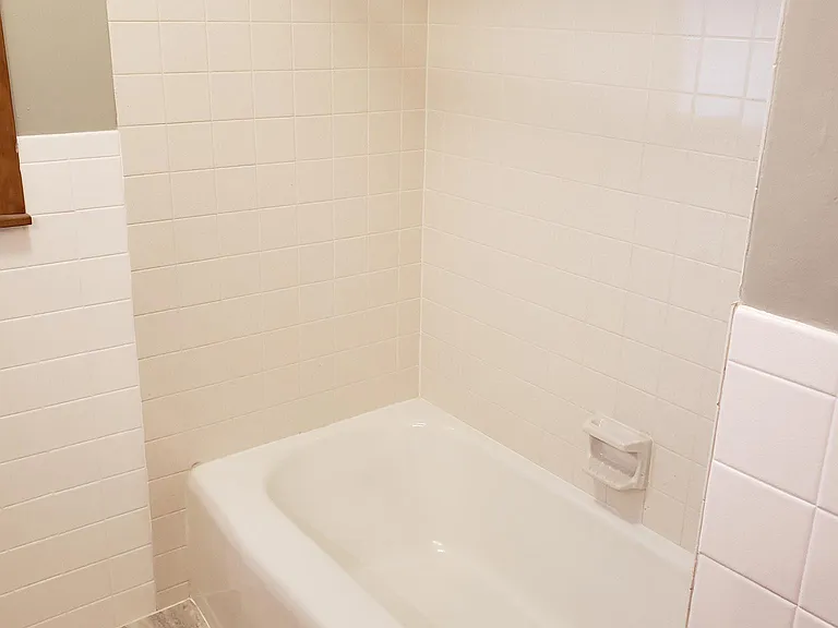 405 E Mumford Dr — Photo 7