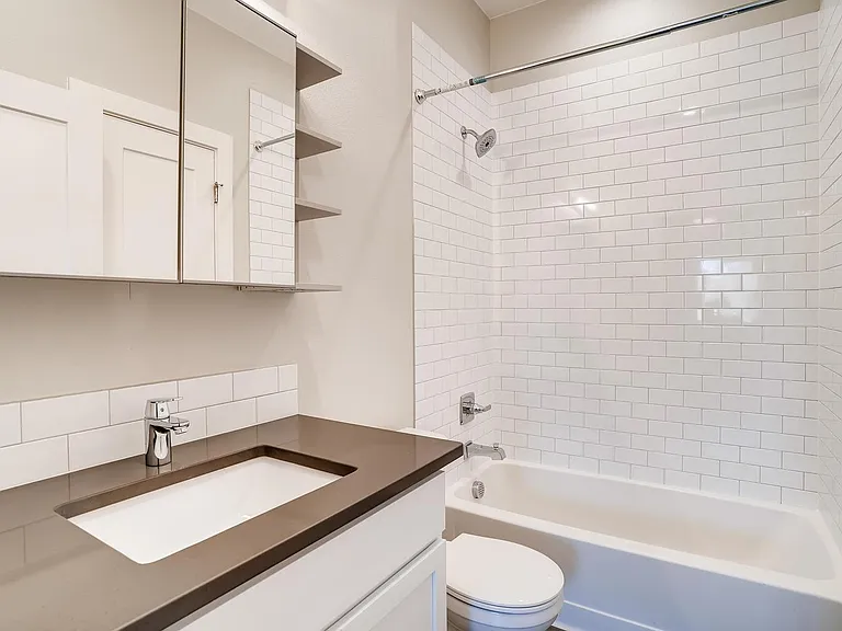 3426 N Josephine St — Photo 8