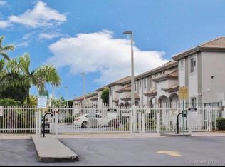 5755 NW 109th Ave APT 21, Doral, FL 33178