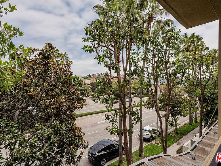 13200 Pacific Promenade #210 — Photo 10