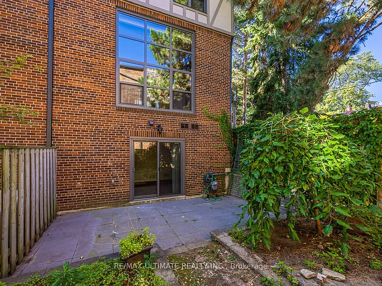 525 Balliol St #17 — Photo 29