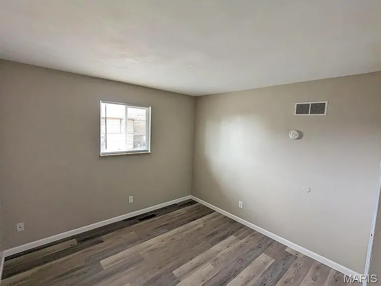 709 Ganim Dr — Photo 13