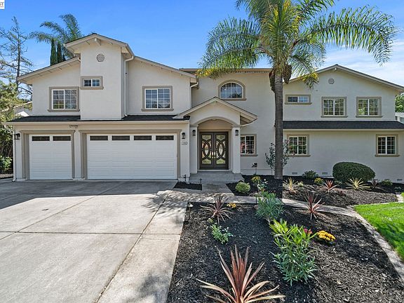 3rd image of 1288 Tolteca Ct