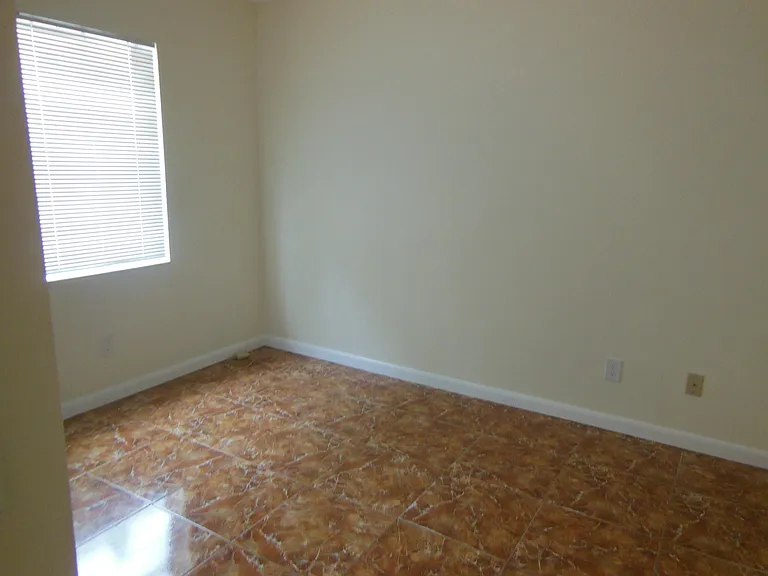 3775 Mil Run Ct — Photo 14