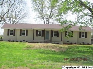 448 Bobo Section Rd, Hazel Green, AL 35750