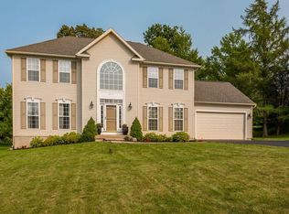 4571 Reliant Rd, Jamesville, NY 13078