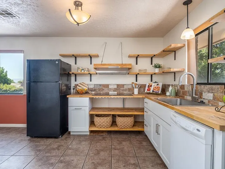 206 Quail Ridge Dr #4 — Photo 3