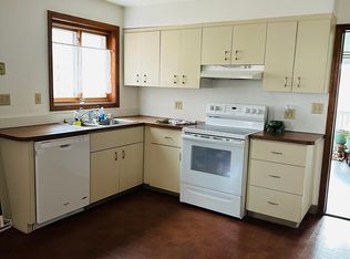 579 Bennington St #1, Boston, MA 02128