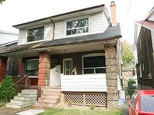 685 Greenwood Ave #BASEMENT