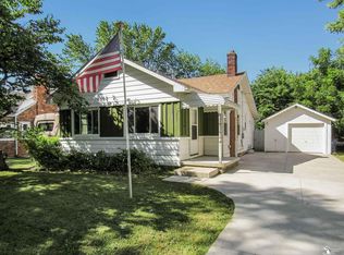 3250 Lakeview Dr, Monroe, MI 48162