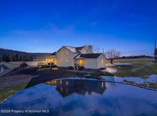 6105 State Route 2012, Clifford Township, PA 18421