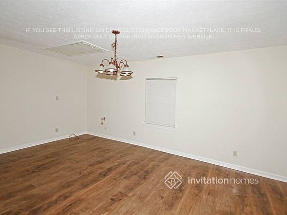 3rd image of 4292 Gravitt Pl