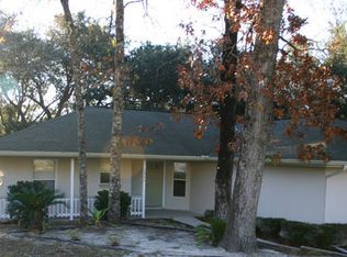 2806 W Ventura Ln, Citrus Springs, FL 34433