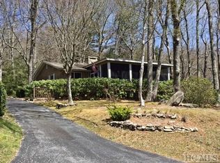 1011 Sky Lake Dr, Highlands, NC 28741