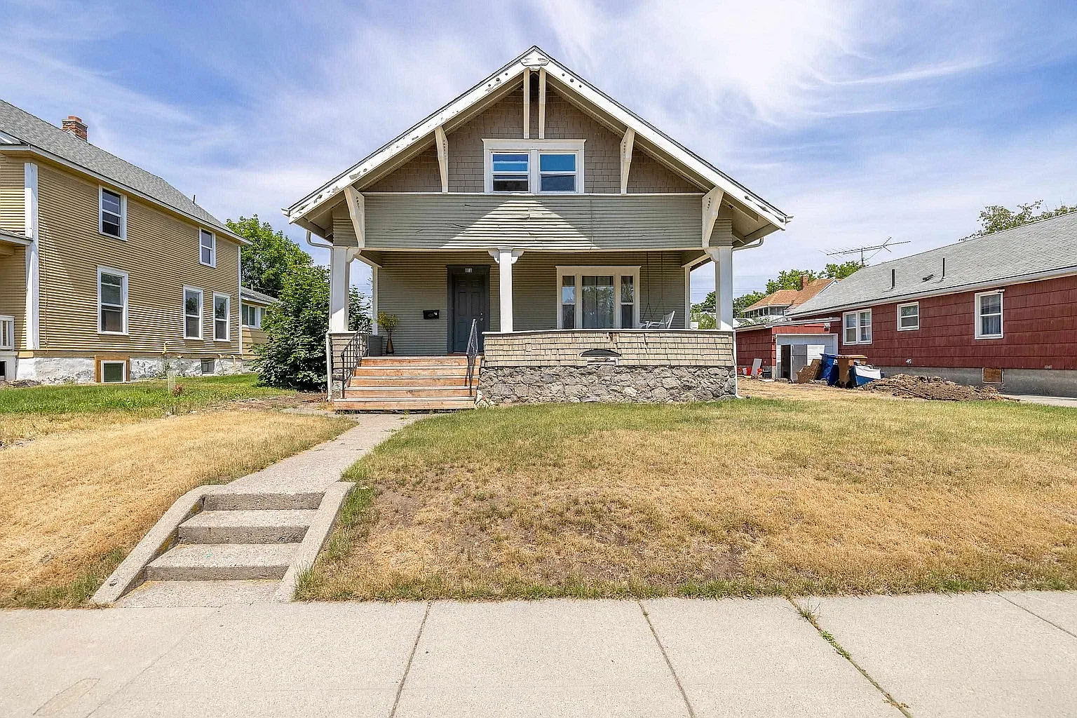 6 bed, 2876 sqft, $3,900 — Photo 1
