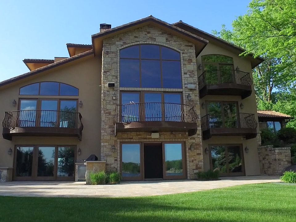 2525 W Prospect Ave, Appleton, WI 54914 Zillow