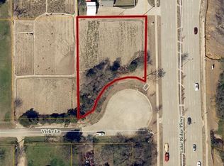 1620 Vicky Ln, Grand Prairie, TX 75052