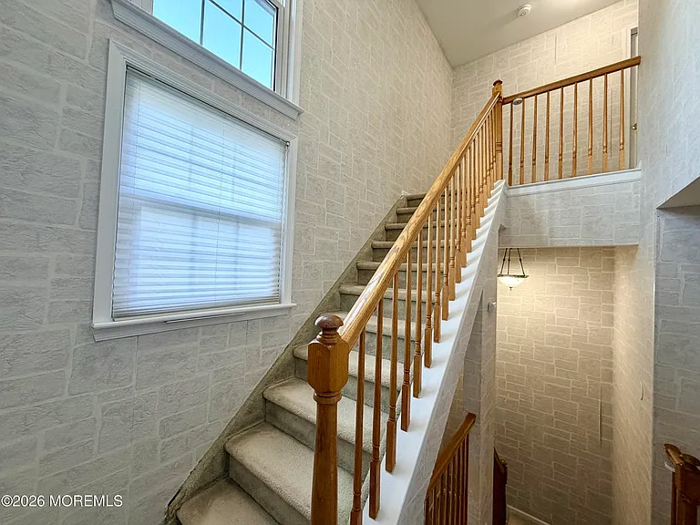 743 Banyan Ct — Photo 16