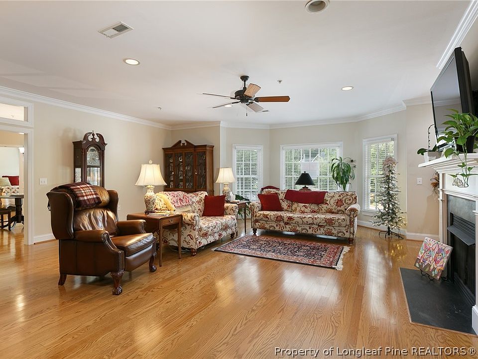 324 Glenburney Dr Fayetteville NC Zillow