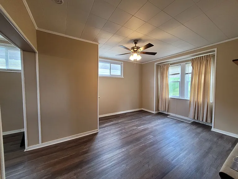 3138 Wabash Ave — Photo 10