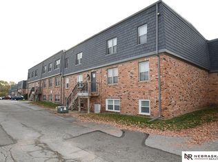 12741 Woodcrest Plz APT 117, Omaha, NE 68137