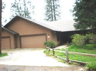 15961 Kaweah Rd, Oak Run, CA 96069