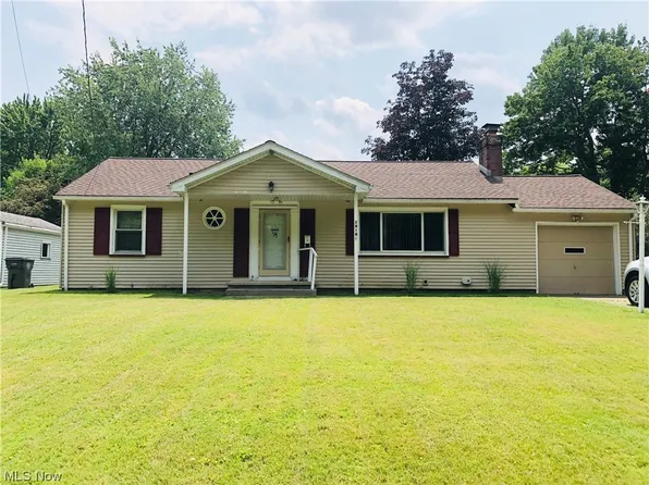 2916 Bears Den Rd, Youngstown, OH 44511