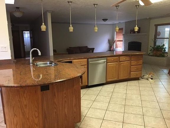 Side view of kitchen