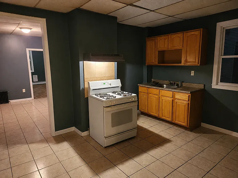 417 Straight St #1 — Photo 7