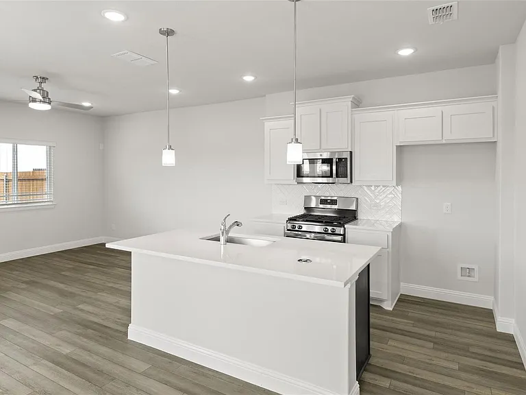1060 Happy Holly Rd — Photo 11