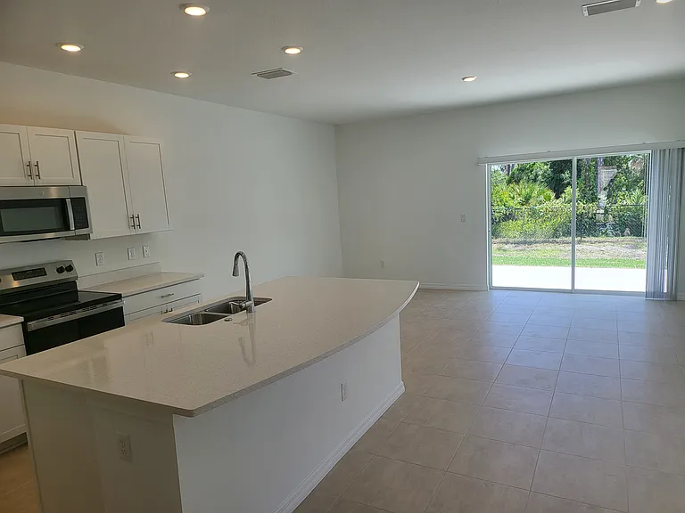 15104 Cuzcorro Ct — Photo 9