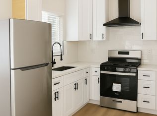 728 Cerritos Ave #B, Long Beach, CA 90813