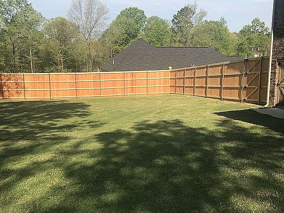 2nd image of 5482 Plantation Dr