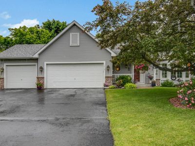 1215 Summit Ct E, Maplewood, MN, 55109