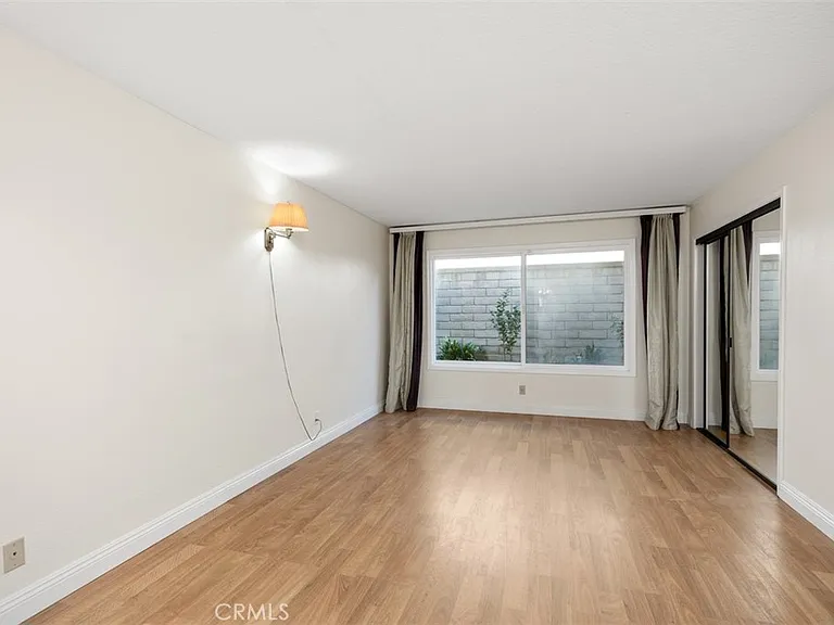 24001 Swallowtail Dr — Photo 16