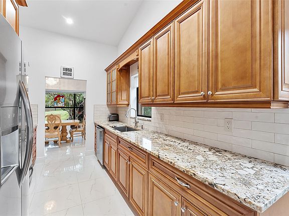 3rd image of 2531 Blue Sage Avenue