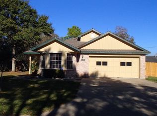 2801 La Mesa St, Bay City, TX 77414