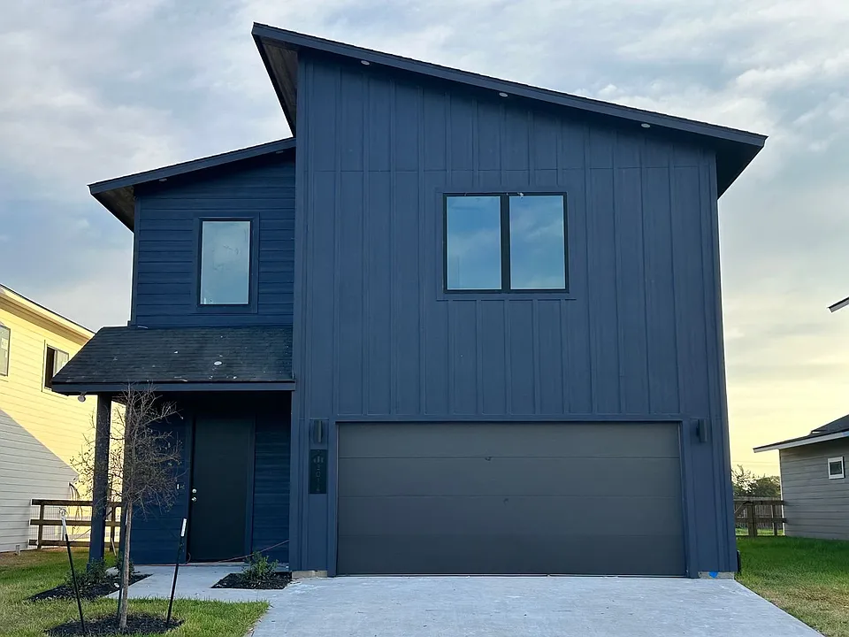 3012 Alpha Wolf Ct