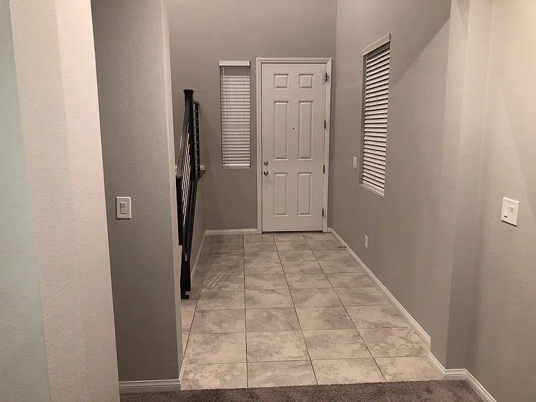 6907 Elysian Valley Ave — Photo 2